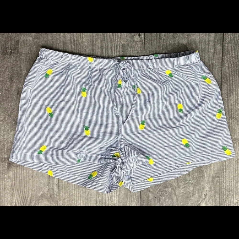 ⭐️Tabitha Webb 2-Piece Pineapple Pajama Set [1745] - Picture 5 of 11